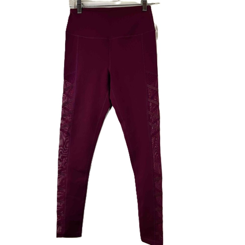BuffBunny Burgundy Patterned Mesh Side Panel Leggings Size Medium New with tags